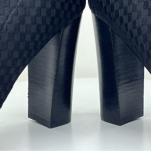 Fergie Taryn Ankle Boot Booties Black Basketweave Geometric Dressy Office Career - Picture 11 of 15